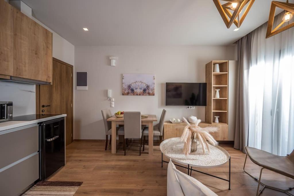 הרקליון Amalia'S Luxury Apartment 1 מראה חיצוני תמונה